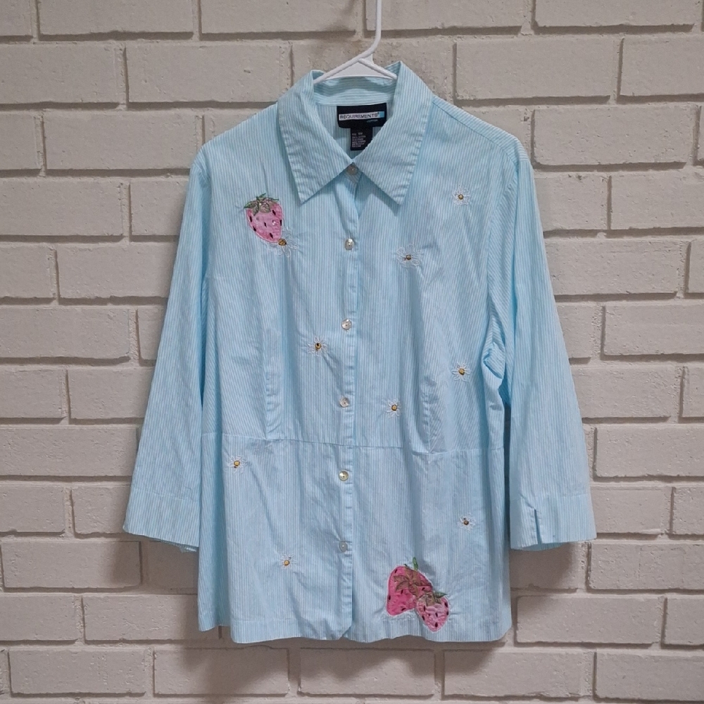Requirements Blue/White Sprite Strawberry/ Flower Embroidered Blouse. Size 16W